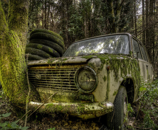 Коли приберуть цей мотлох?