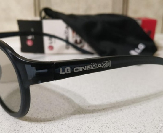 Продам 3D Окуляри LG AG-F310