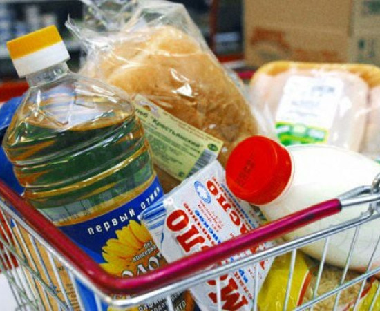 Як працюють магазини в Карлівці